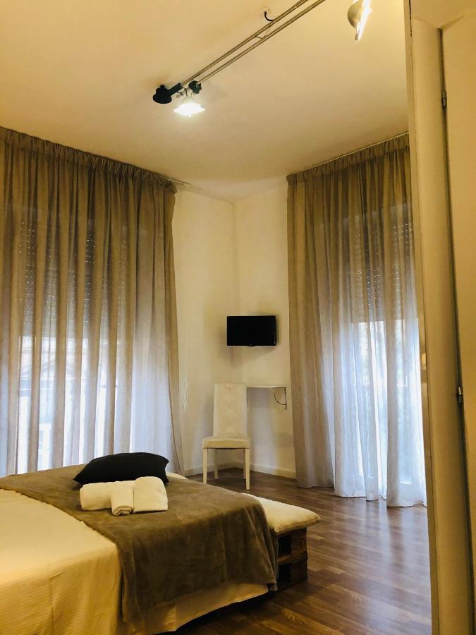 B&B Degli Artisti Suite Lecce Exterior photo